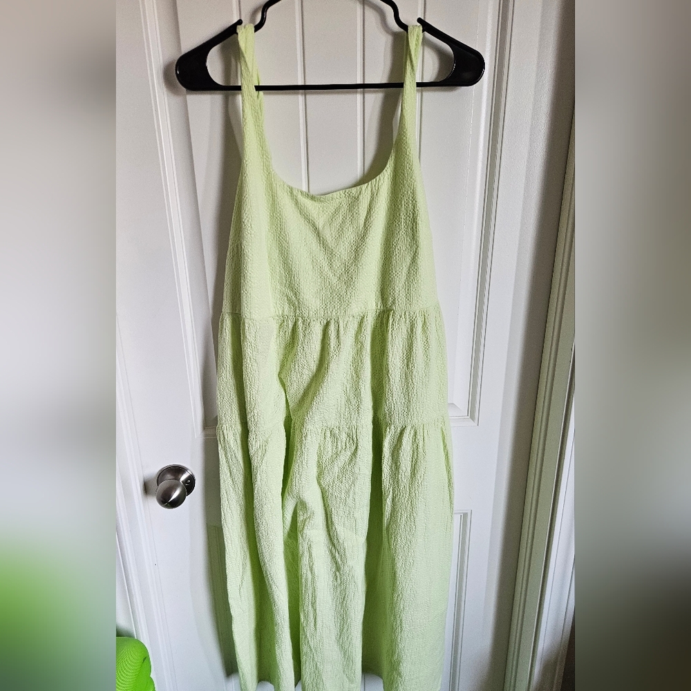 Ava and Viv dress